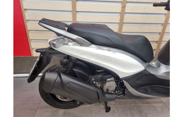 Piaggio Beverly 350 SportTouring 2015