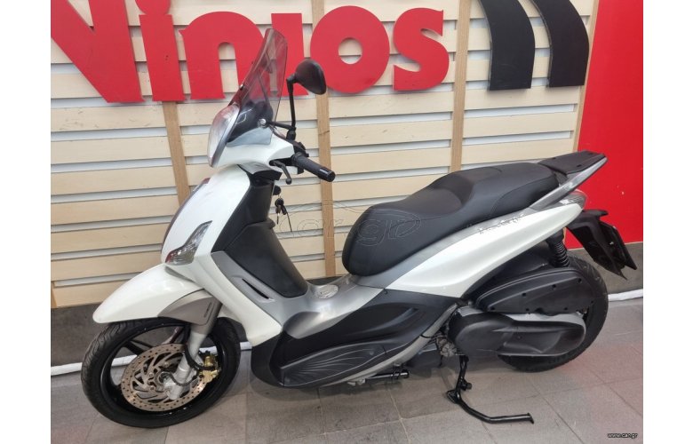 Piaggio Beverly 350 SportTouring 2015