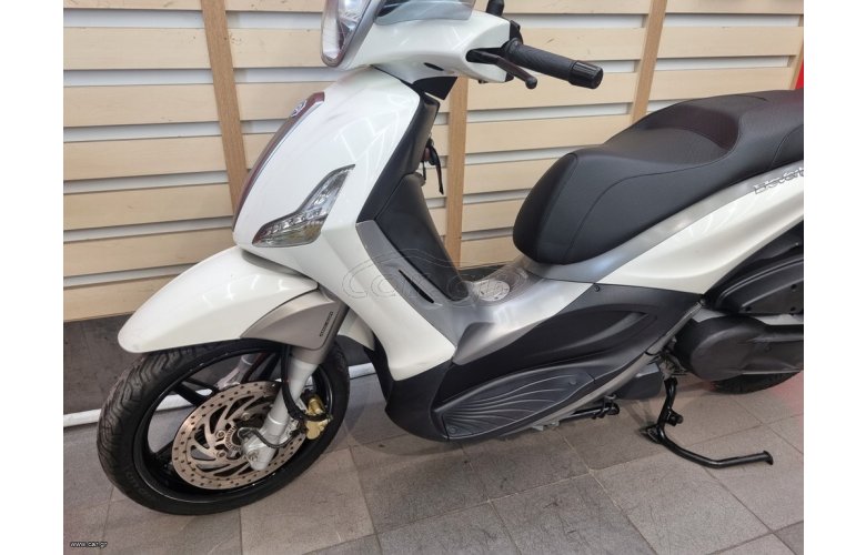 Piaggio Beverly 350 SportTouring 2015