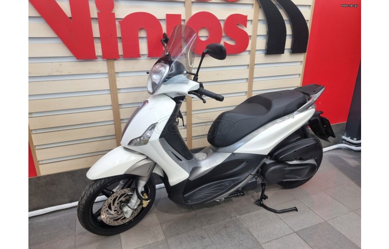 Piaggio Beverly 350 SportTouring 2015