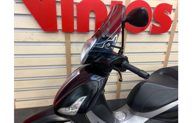 Piaggio Beverly 350 SportTouring 2015 ABS