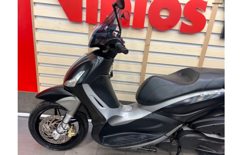 Piaggio Beverly 350 SportTouring 2015 ABS