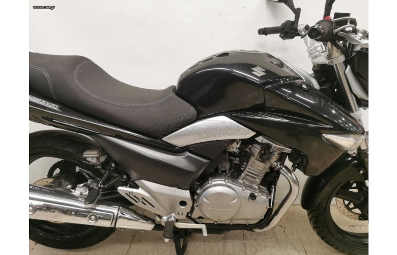 Suzuki Inazuma 250 2016