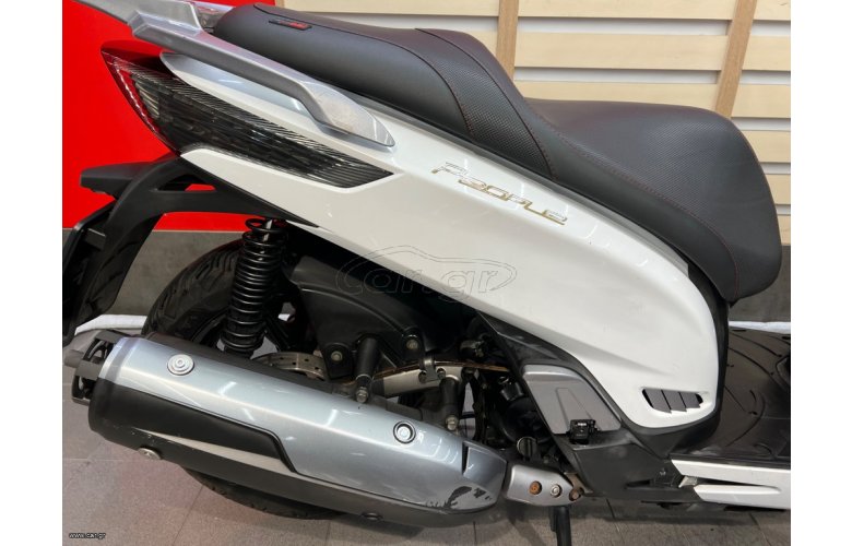 Kymco People GTi 2011 200