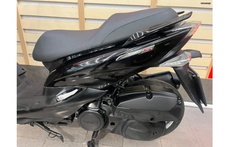 Yamaha Majesty 125 2015