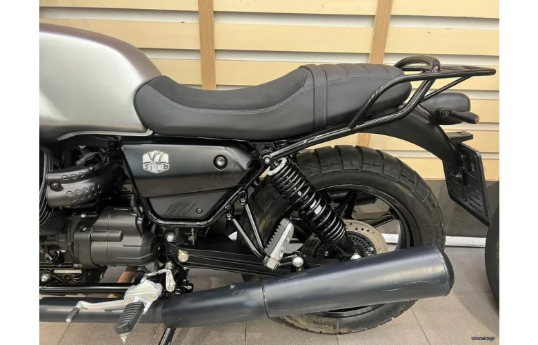 Moto Guzzi V 7 2022 STONE