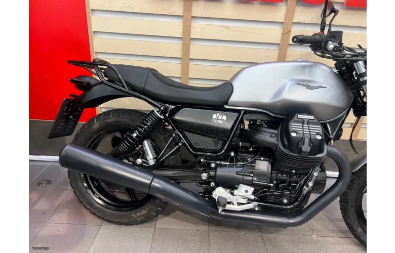 Moto Guzzi V 7 2022 STONE