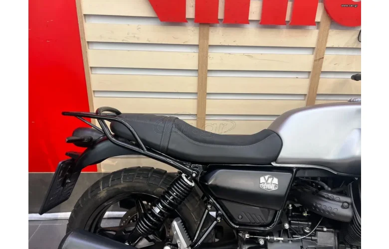 Moto Guzzi V 7 2022 STONE