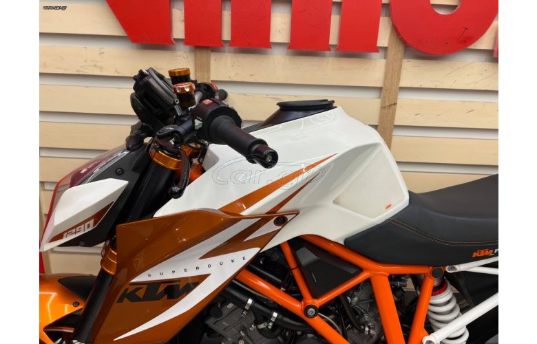 KTM 1290 Super Duke R 2016