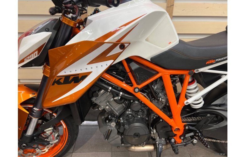 KTM 1290 Super Duke R 2016