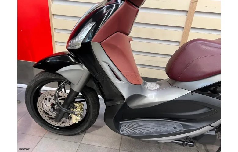 Piaggio Beverly 350 SportTouring 2014