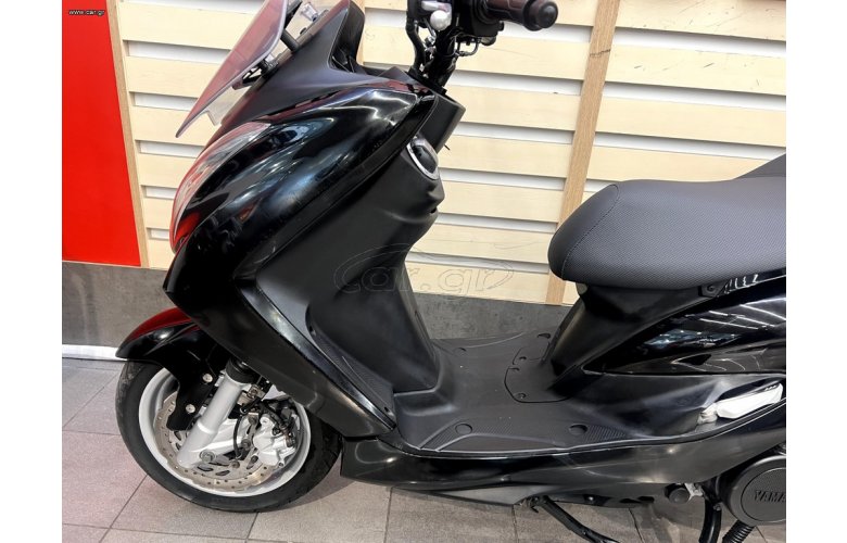 YAMAHA MAJESTY 125 2015