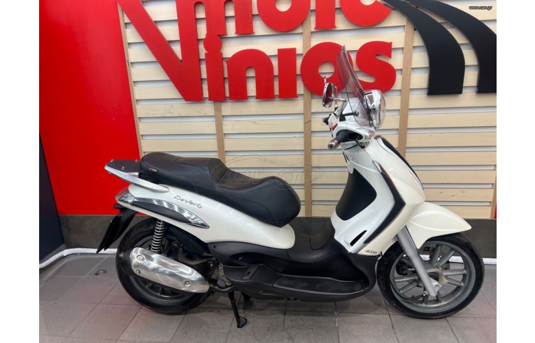 Piaggio Beverly 300i Tourer 2010