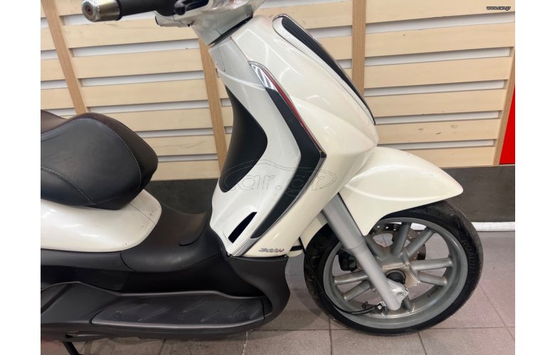 Piaggio Beverly 300i Tourer 2010