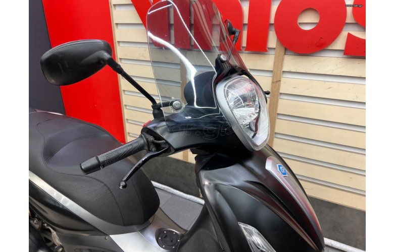 Piaggio Beverly 350 SportTouring 2018 ABS