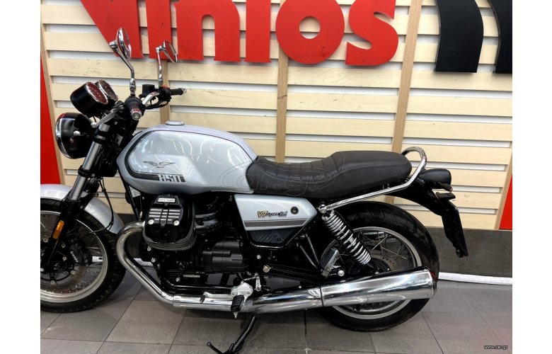 MOTO GUZZI V7 2021 SPECIAL