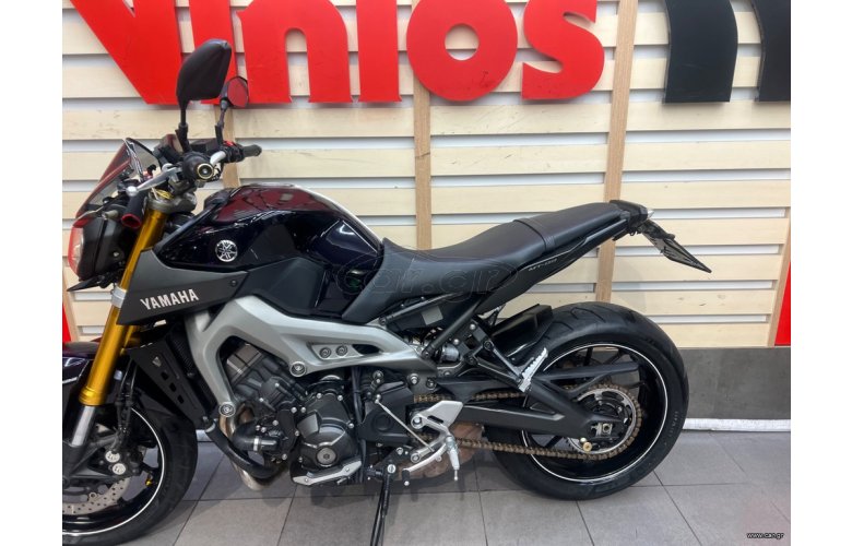 Yamaha MT-09 2015