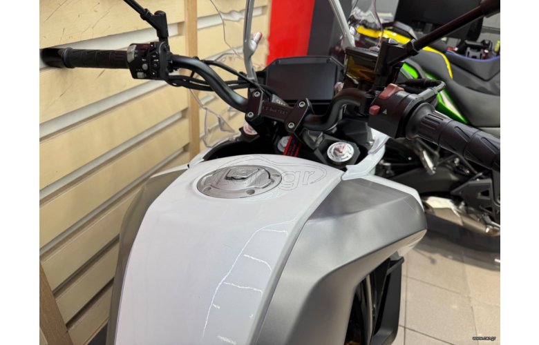 CFMOTO 650MT 2022