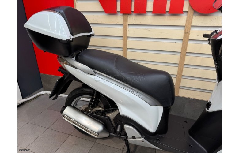 HONDA SH 150i 2011