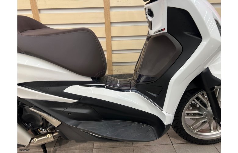 PIAGGIO BEVERLY 400 2021