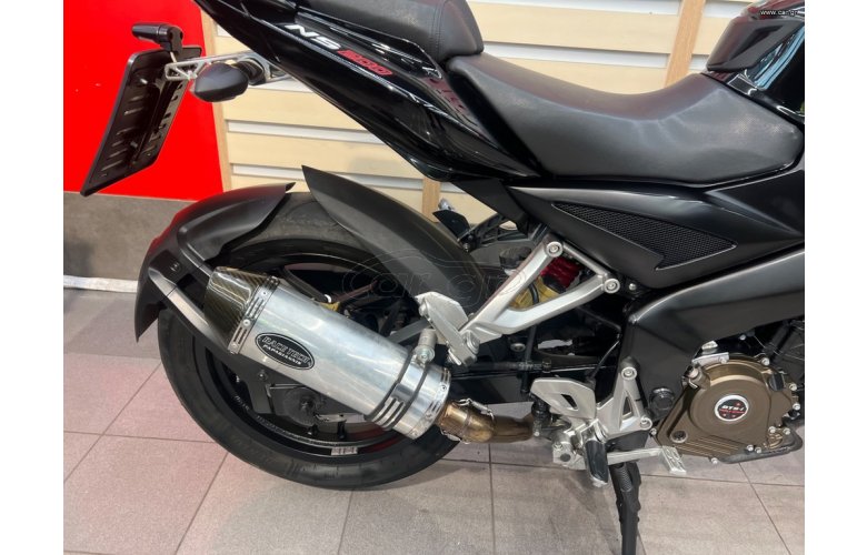 Bajaj Pulsar 200 2018