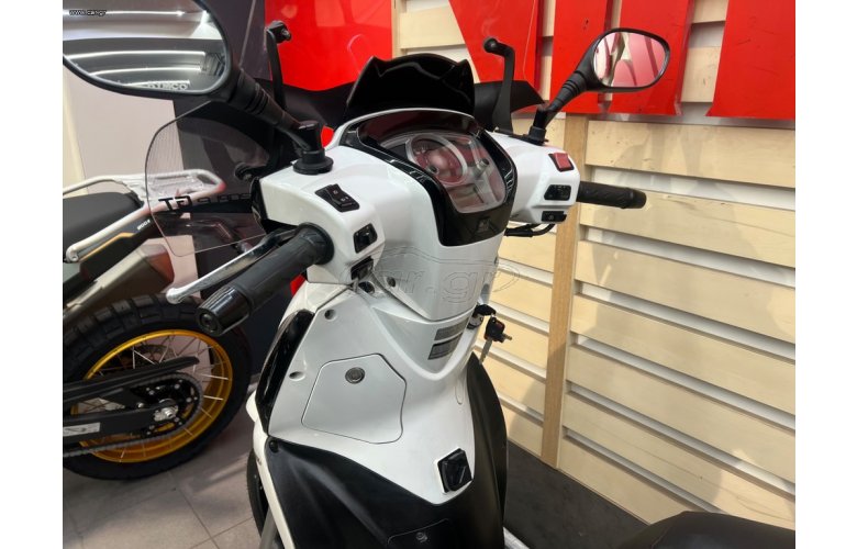 KYMCO PEOPLE 200 GTI '12