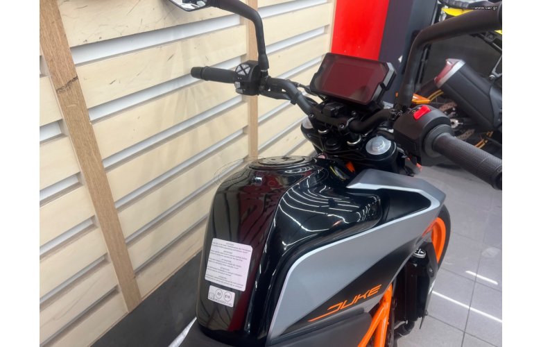 KTM 390 Duke 2022