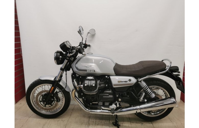 MOTO GUZZI V7 SPECIAL 2022