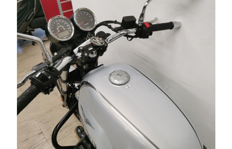 MOTO GUZZI V7 SPECIAL 2022