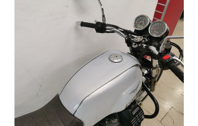 MOTO GUZZI V7 SPECIAL 2022