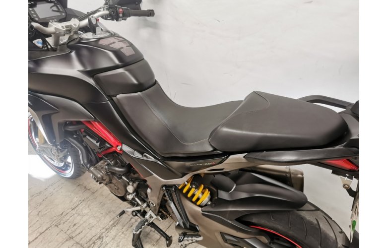 DUCATI MULTISTRADA 1200 S 2015