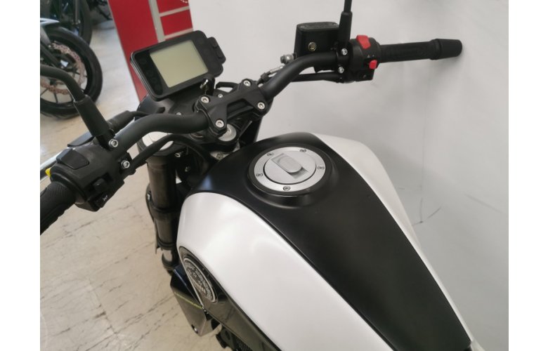 BENELLI LEONCINO 250 2019