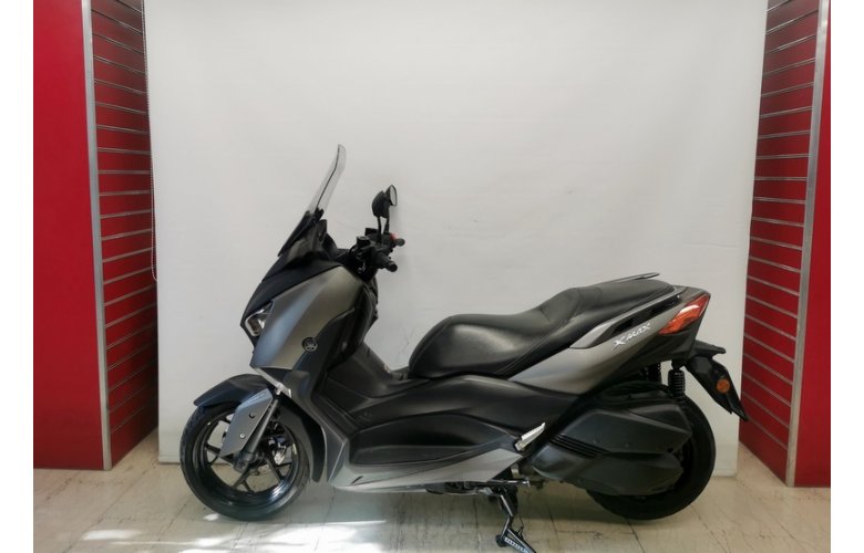 YAMAHA XMAX 300 2018