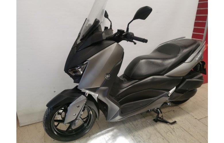 YAMAHA XMAX 300 2018