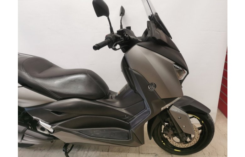 YAMAHA XMAX 300 2018