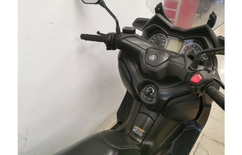 YAMAHA XMAX 300 2018