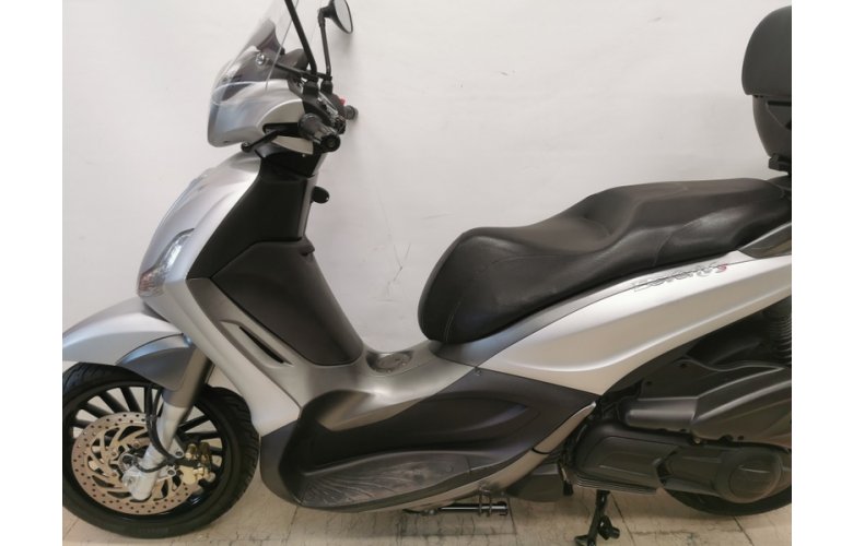 PIAGGIO BEVERLY 300 2018