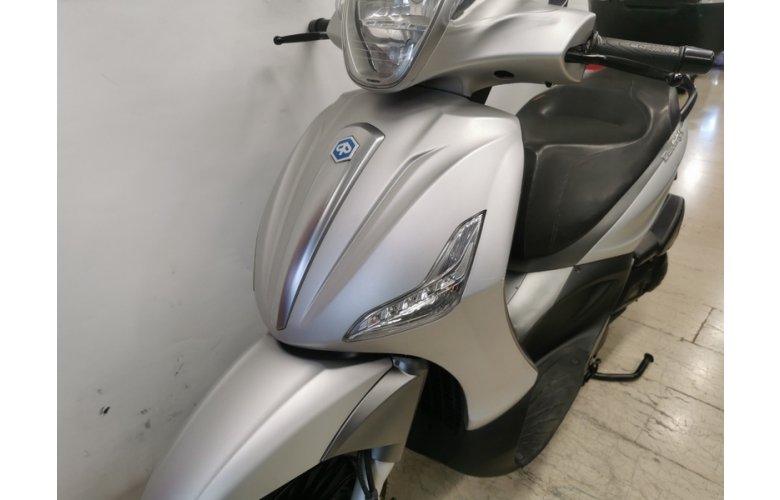 PIAGGIO BEVERLY 300 2018