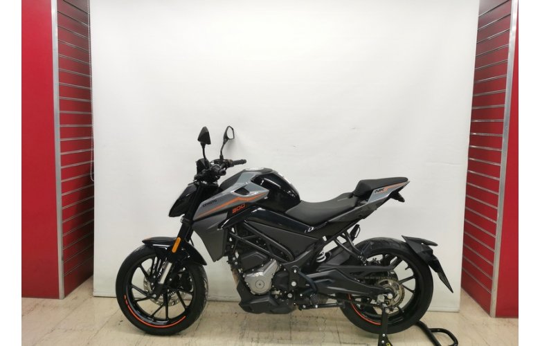 CF MOTO NK300 2023