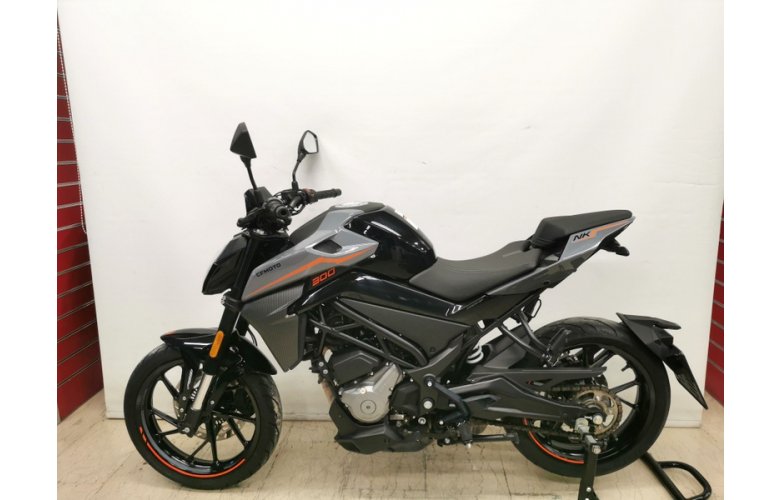 CF MOTO NK300 2023