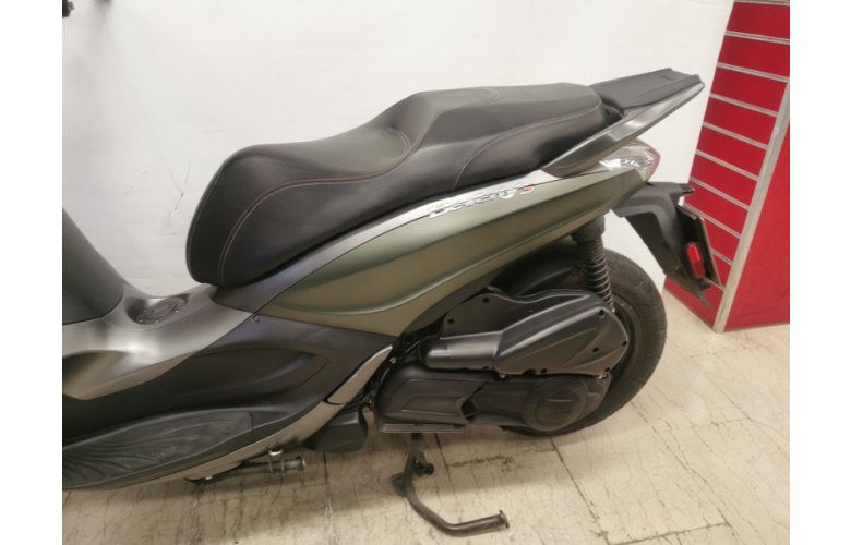 PIAGGIO BEVERLY 300 2019