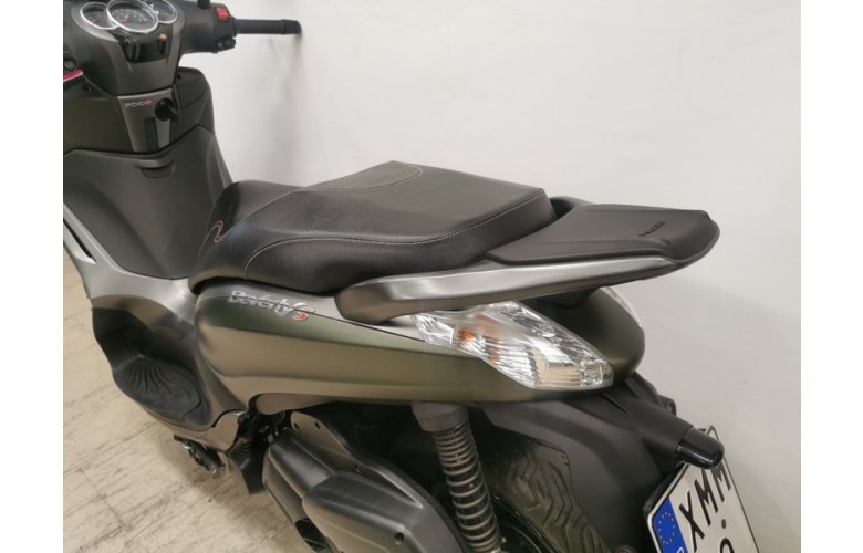 PIAGGIO BEVERLY 300 2019