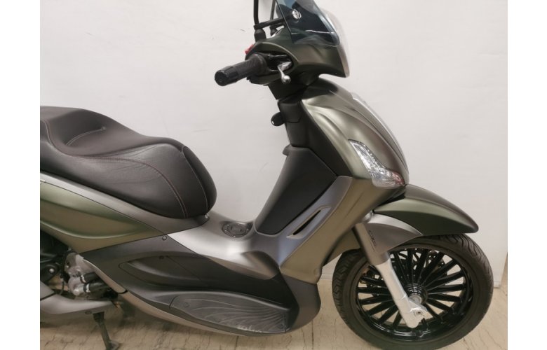 PIAGGIO BEVERLY 300 2019