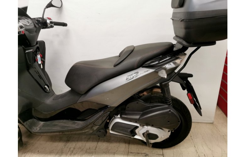 PIAGGIO MP3 300 YOURBAN 2017