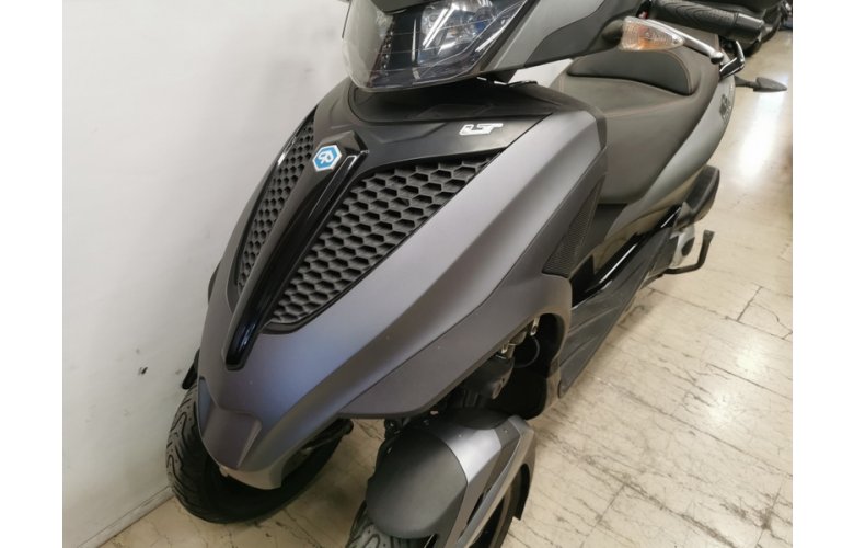 PIAGGIO MP3 300 YOURBAN 2017