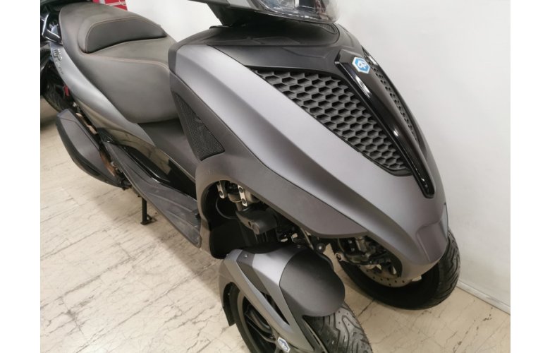 PIAGGIO MP3 300 YOURBAN 2017