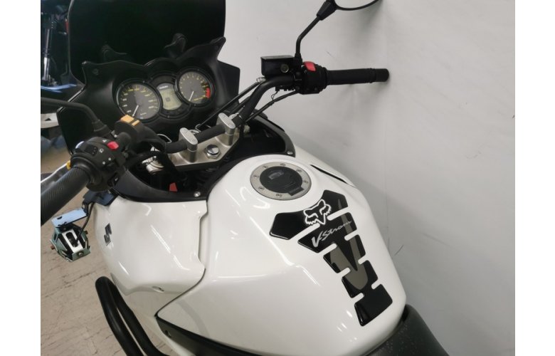 SUZUKI VSTROM 650 2009