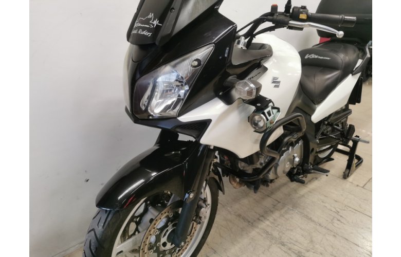 SUZUKI VSTROM 650 2009