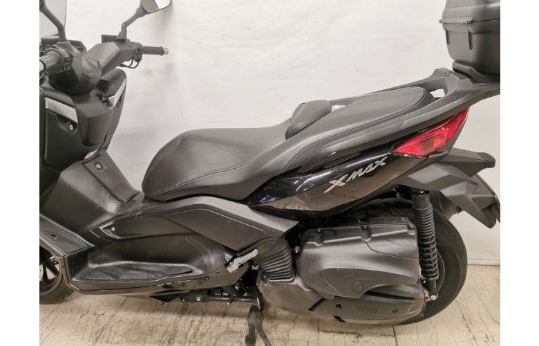 YAMAHA XMAX400 2015