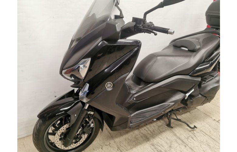 YAMAHA XMAX400 2015